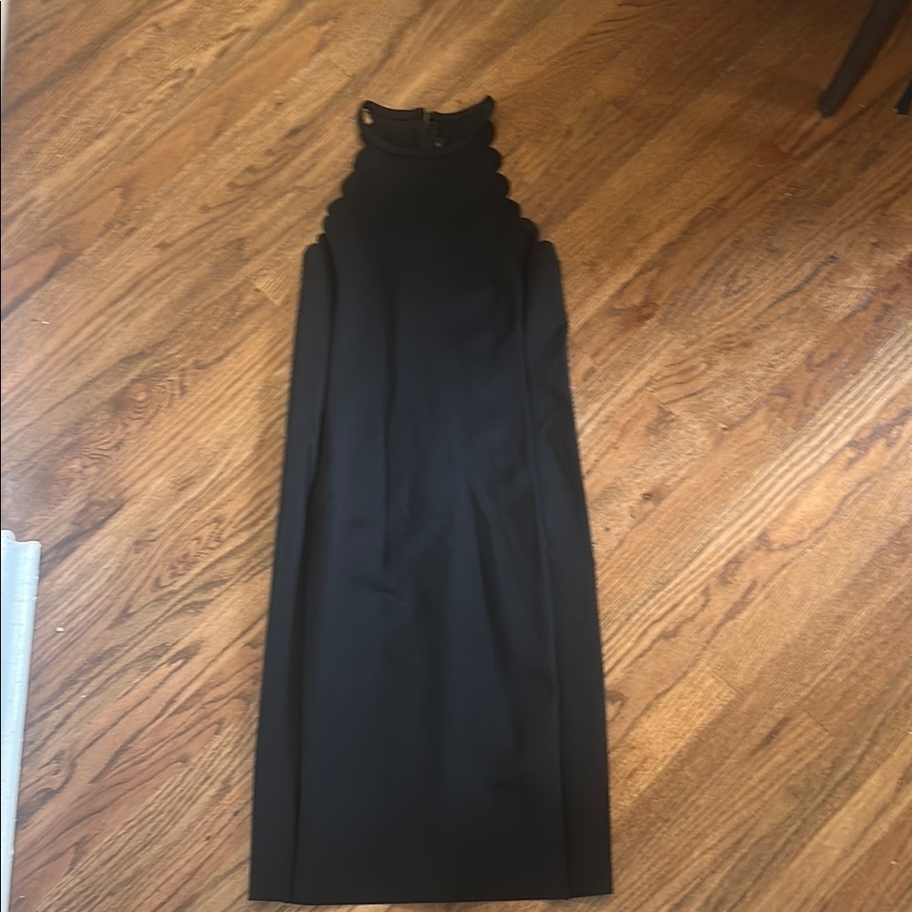 Elegant Black Sleeveless Midi Dress